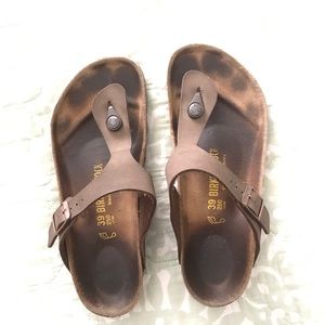 Birkenstock Gizeh Sandal Brown leather, size 39
